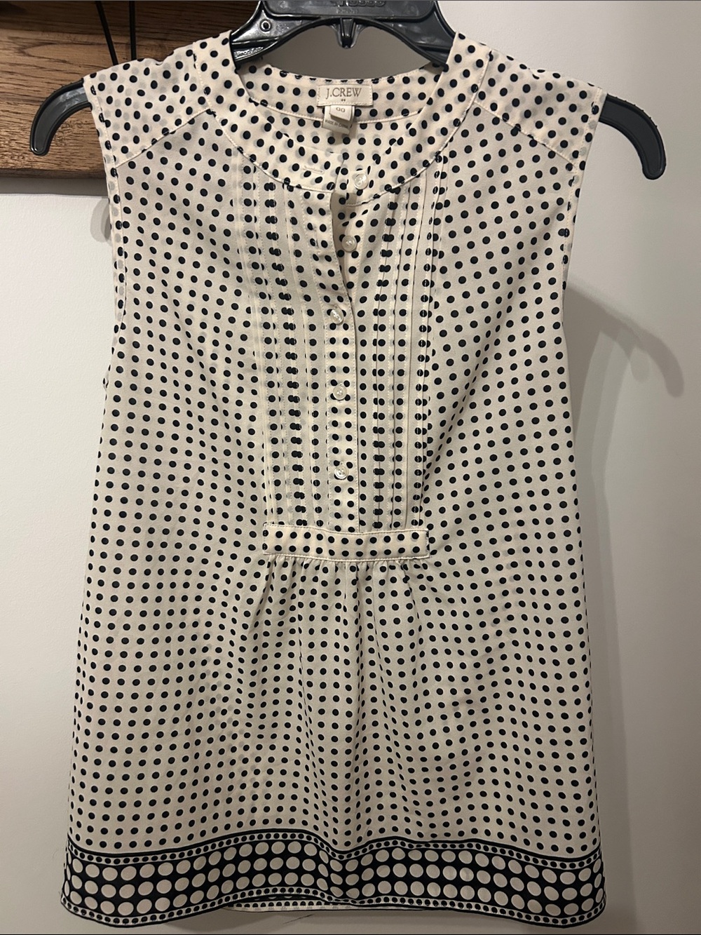 J. Crew Ivory Sleeveless Polka shirt with Black Trim